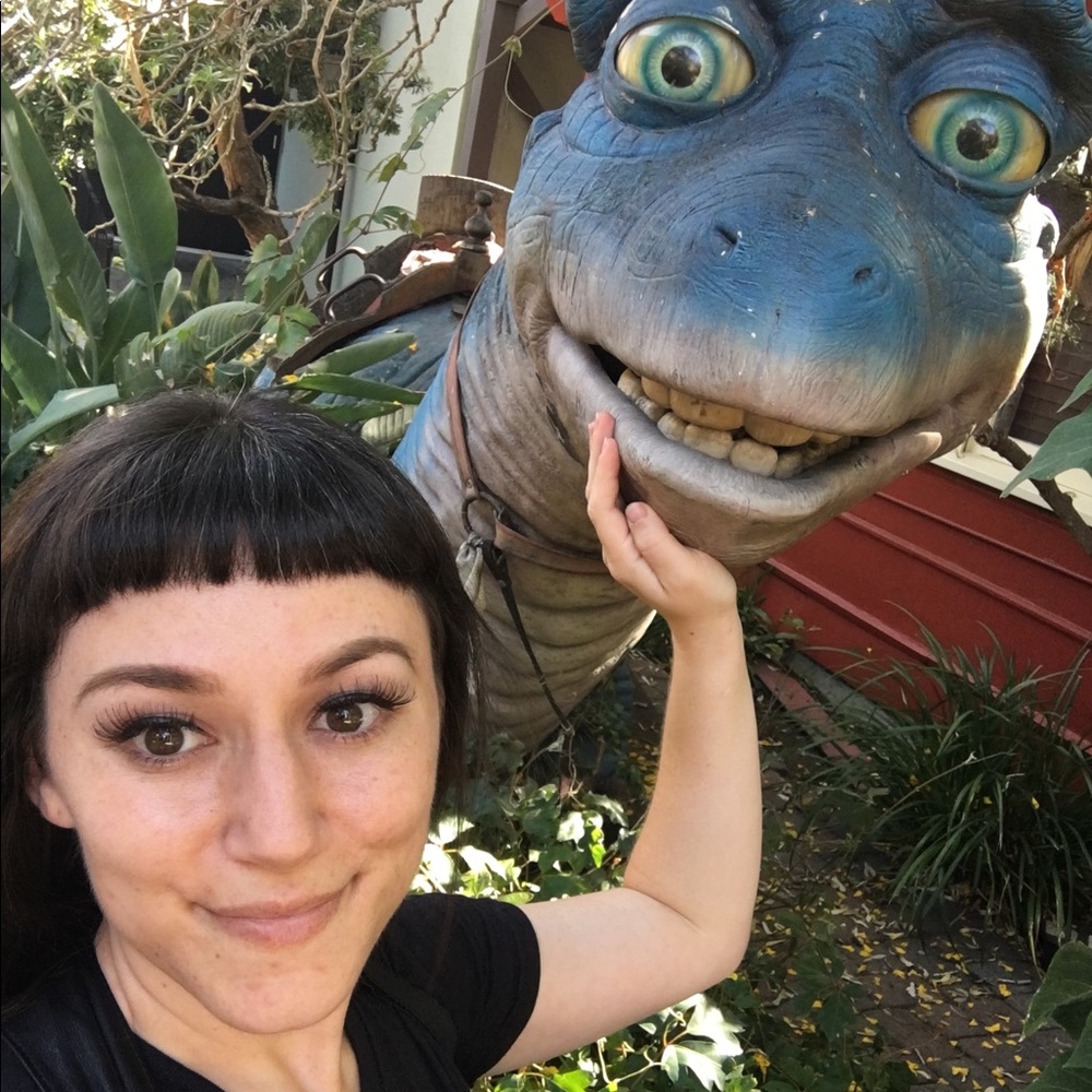 Meet your Posher, Arielle